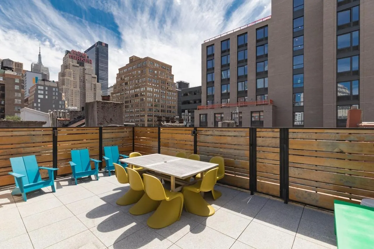 Midtown West 2 Bedroom Apartment New York 0*,