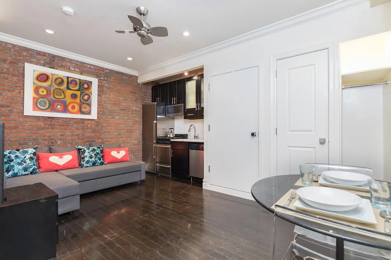 Midtown West 2 Bedroom Apartment New York